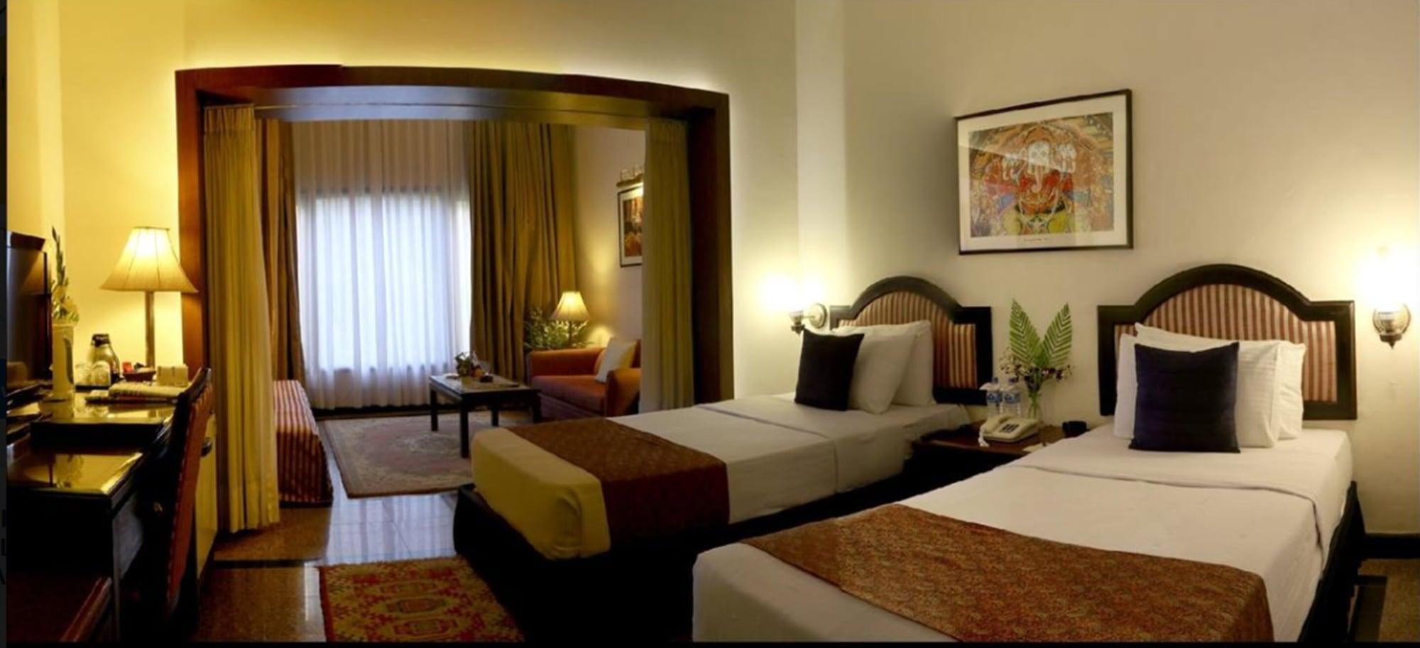 Hotel Clarks Varanasi Limited Exterior foto