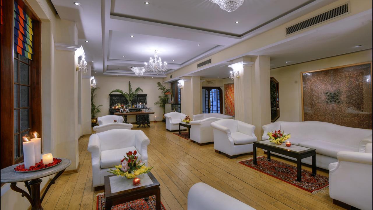 Hotel Clarks Varanasi Limited Exterior foto