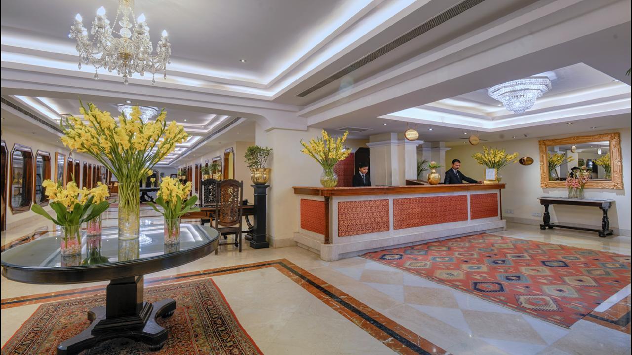 Hotel Clarks Varanasi Limited Exterior foto